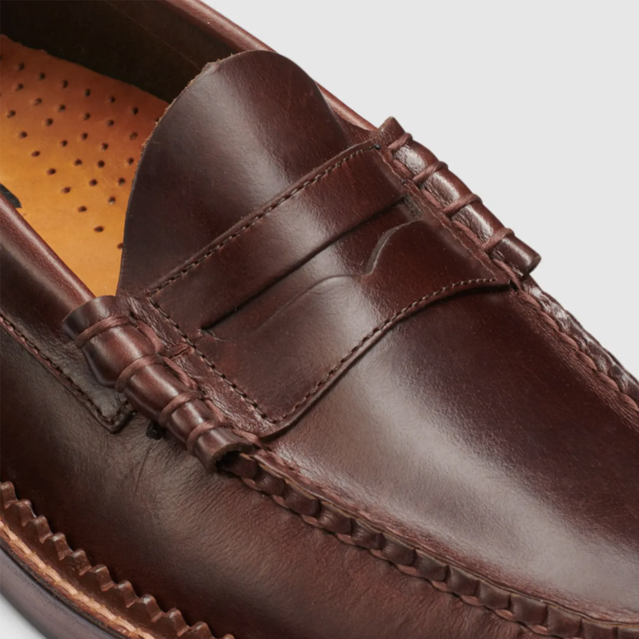 Closeup angled view of G.H.Bass 1876 Larson Weejun Loafer