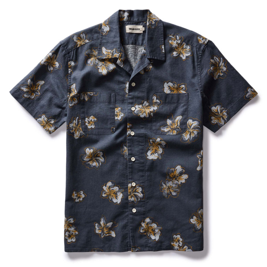 Front view of The Short Sleeve Jack in Light Blue Floral by Taylor Stitch